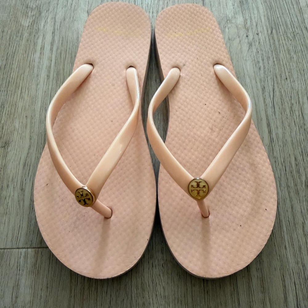Tory Burch Women's Peach Sandals